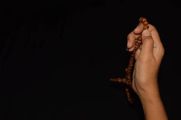 A complete introduction to yizkor prayers and their purpose