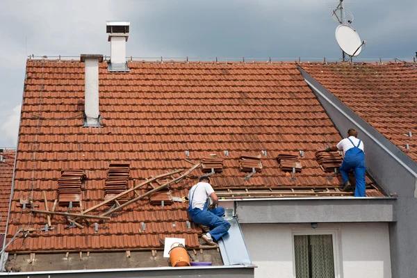 Seattle Roofing Company Specializing in Modern Roofing Systems