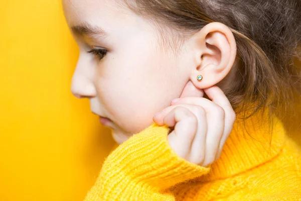 Best Ear Piercing Shops for Stylish and Safe Ear Piercings